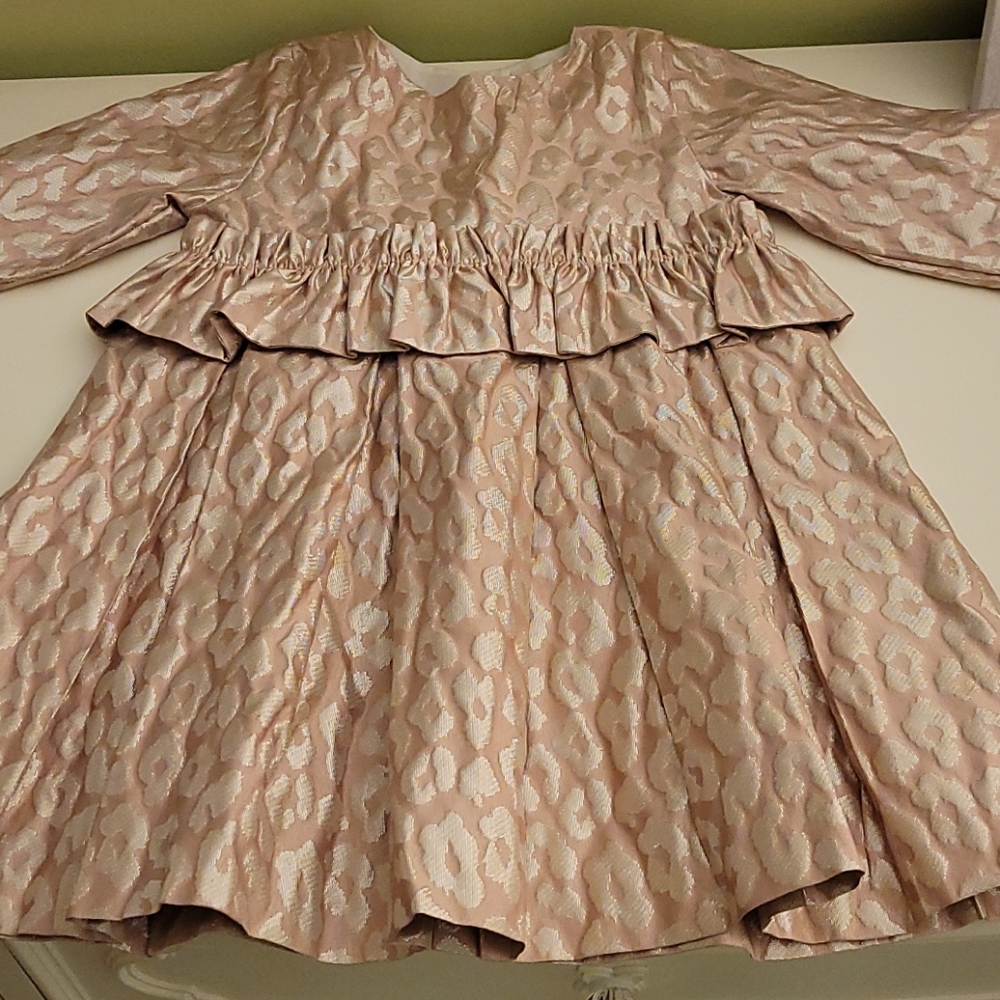 Girl dress